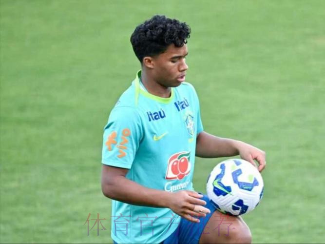 马赛和里昂均有意恩德里克 球员对此持开放态度 马赛和里昂均有意恩德里克 球员对此持开放态度